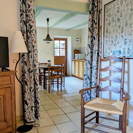 Semesterbostad Les Bannes Saint-Sauves- dʼAuvergne